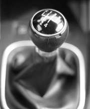 voiture-frein-a-main