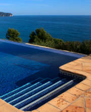 Construction d'une piscine : l'intérêt de la garantie décennale