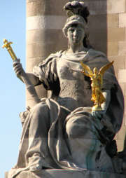 justice-statue-personnification